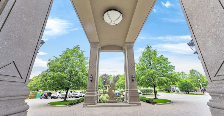 512-9245 Jane Street, Vaughan, ON, L6A 0J9 - 3