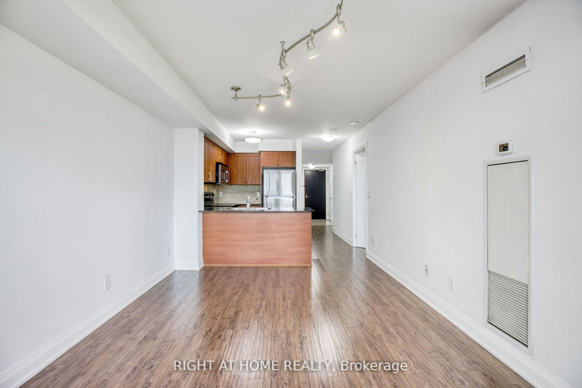 804-20 North Park Road, Vaughan, ON, L4J 0G7 - 30