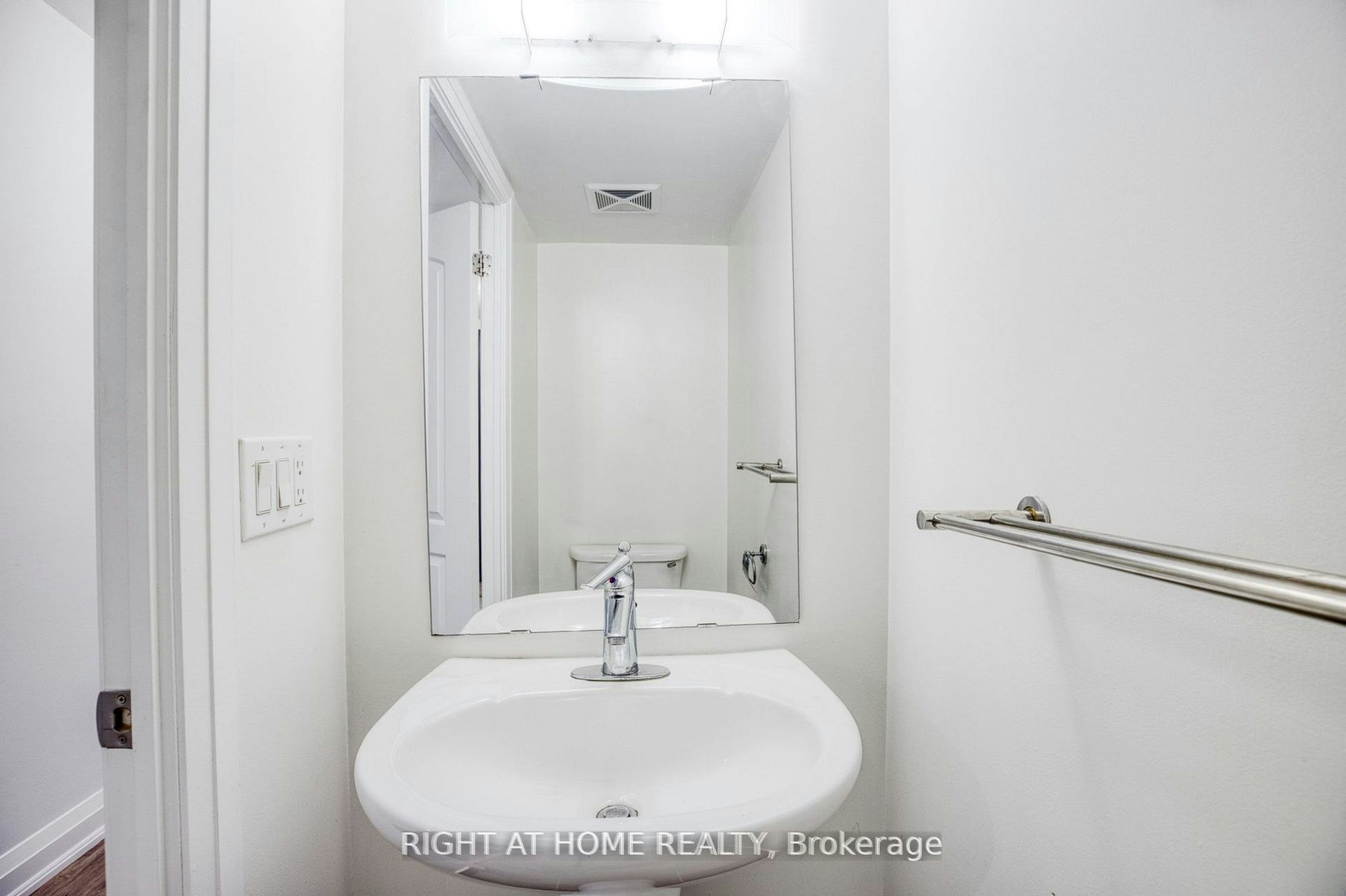 804-20 North Park Road, Vaughan, ON, L4J 0G7 - 34