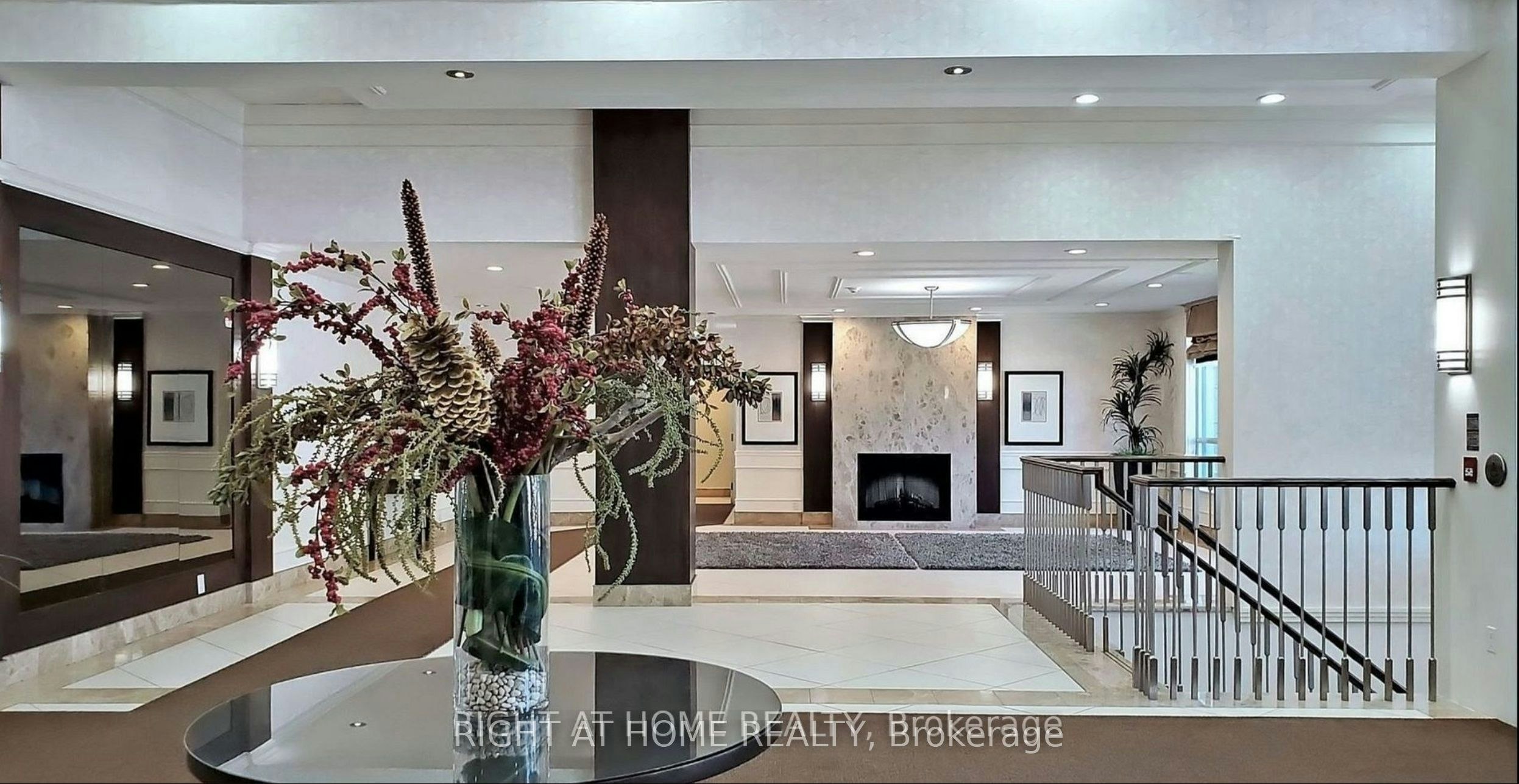804-20 North Park Road, Vaughan, ON, L4J 0G7 - 9