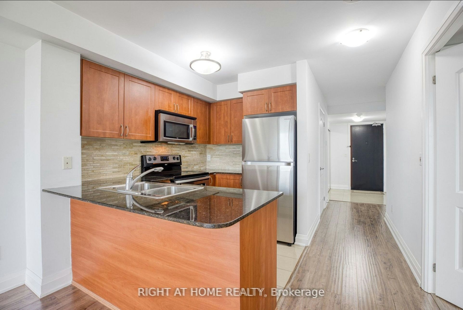 804-20 North Park Road, Vaughan, ON, L4J 0G7 - 32