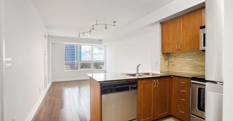 804-20 North Park Road, Vaughan, ON, L4J 0G7 - 31