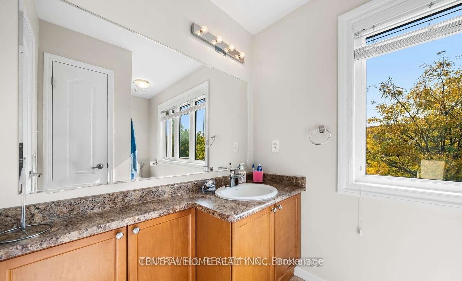 255 Chilcott Crescent, Newmarket, ON, L3X 3G7 - 28