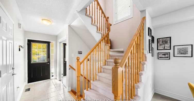 255 Chilcott Crescent, Newmarket, ON, L3X 3G7 - 17