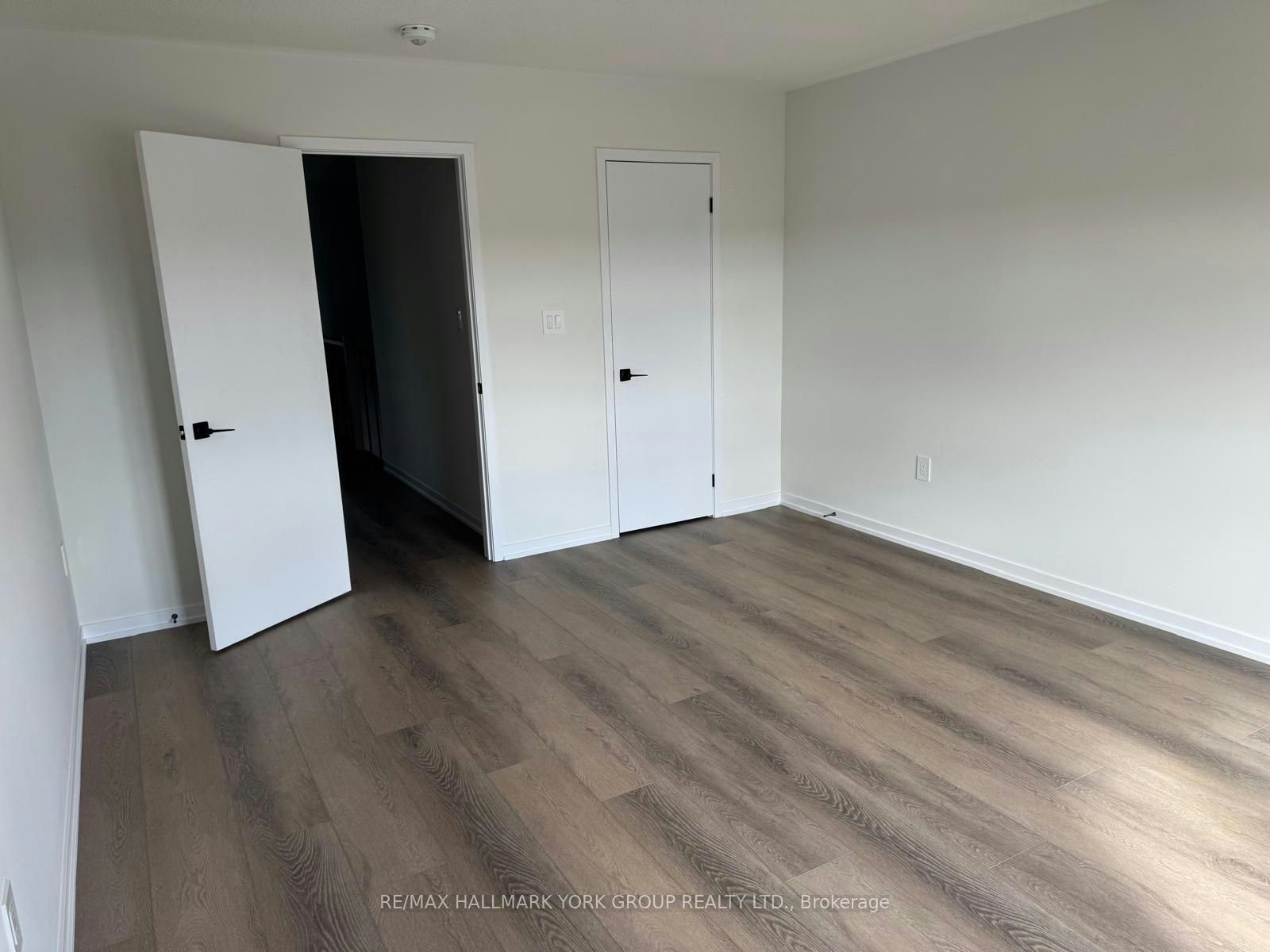 7 Thomas Smith Street, Georgina, ON, L4P 0S3 - 20