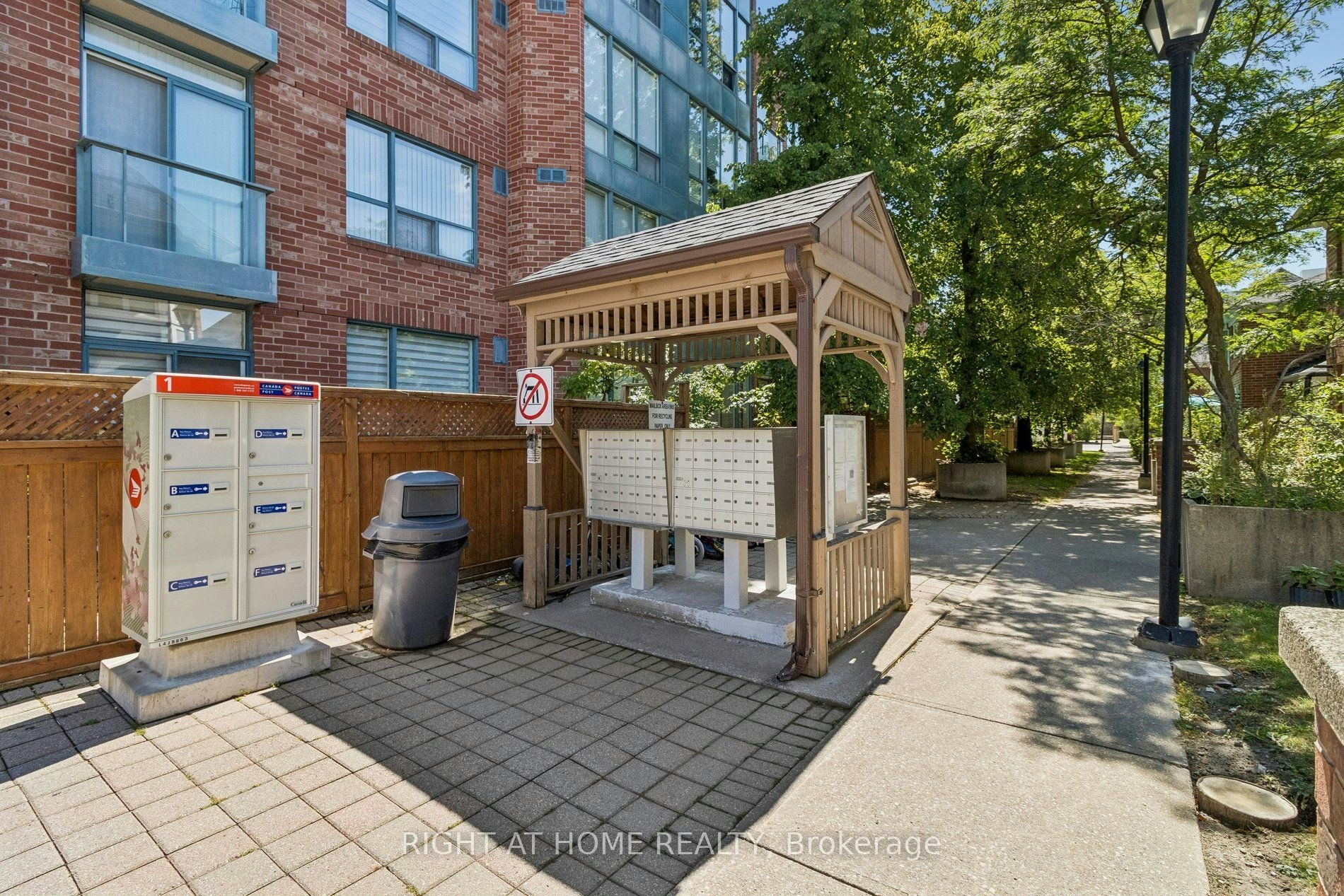 106-7398 Yonge Street, Vaughan, ON, L4J 8J2 - 37