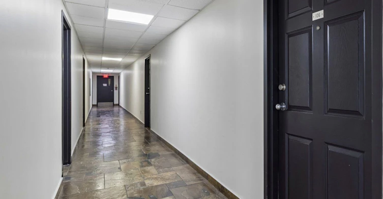106-7398 Yonge Street, Vaughan, ON, L4J 8J2 - 31