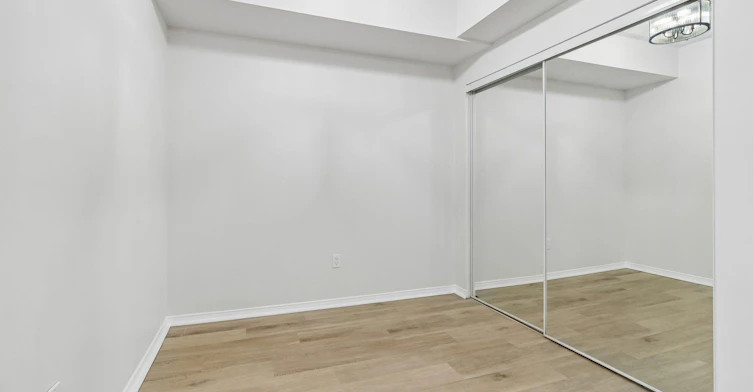 106-7398 Yonge Street, Vaughan, ON, L4J 8J2 - 22