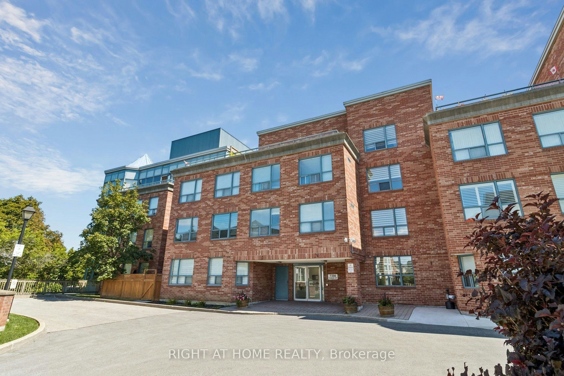 106-7398 Yonge Street, Vaughan, ON, L4J 8J2 - 38