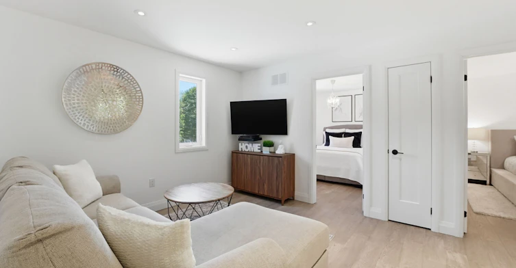147 Murphy Road, Essa, ON, L0M 1B1 - 6