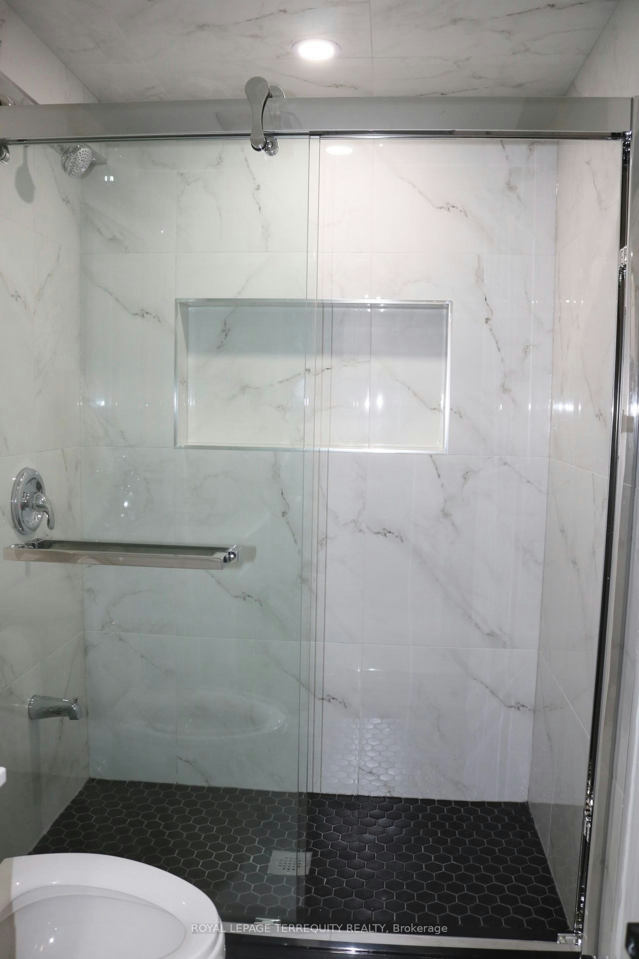 Bsmt room 3-131 Trammel Drive, Vaughan, ON, L4H 0W2 - 9