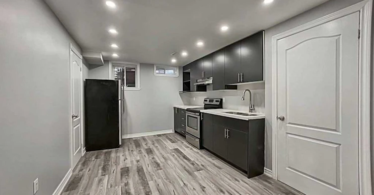 Lower-130 Orr Drive, Bradford West Gwillimbury, ON, L3Z 0S2