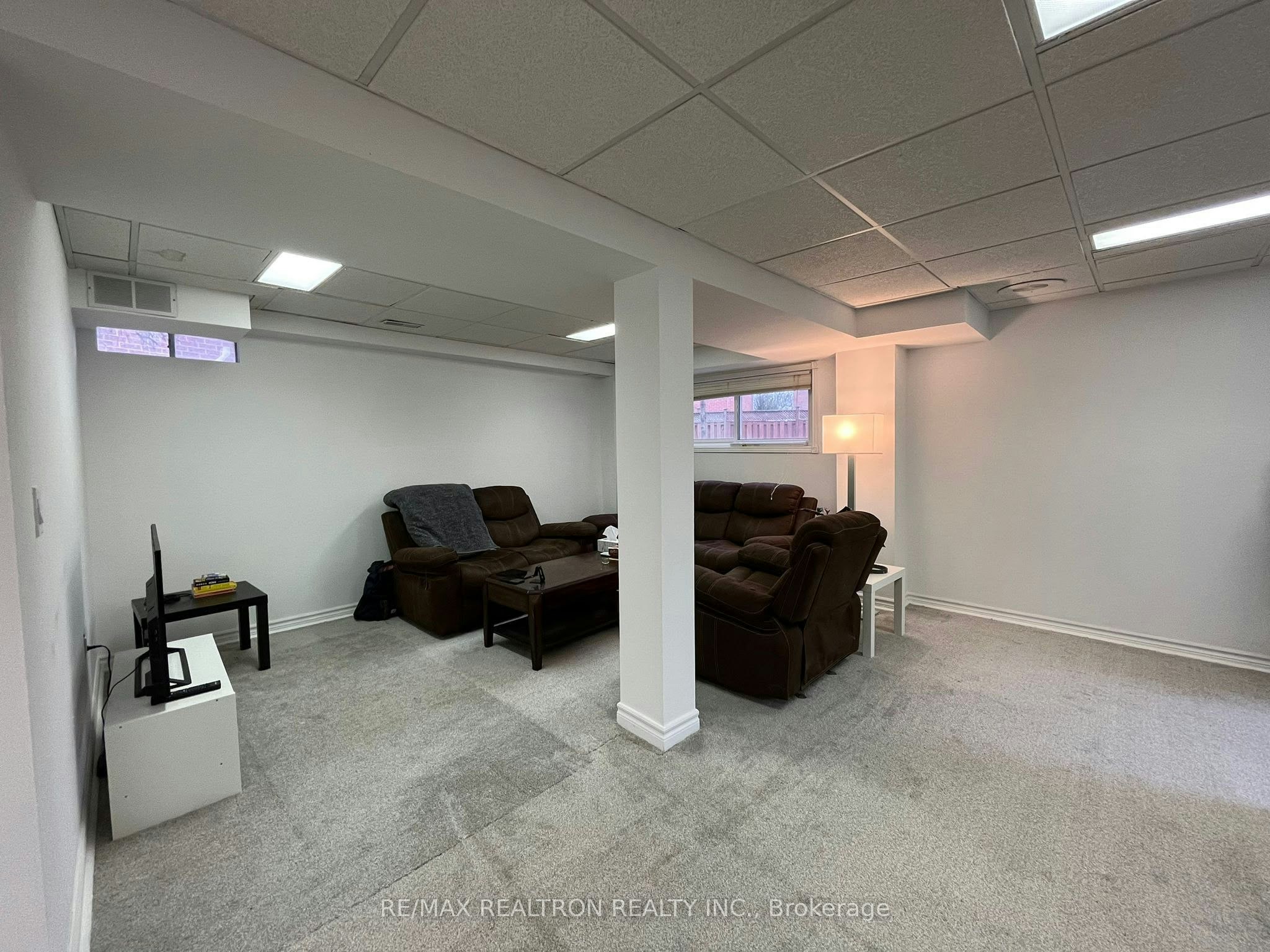 Lower-82 Rush Road, Aurora, ON, L4G 7G5 - 2
