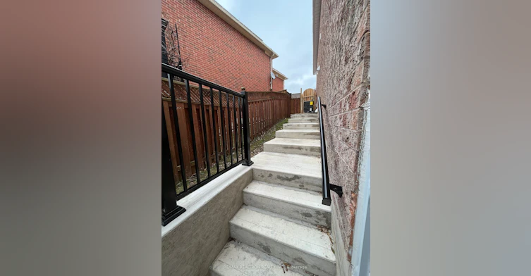 Lower-82 Rush Road, Aurora, ON, L4G 7G5 - 8