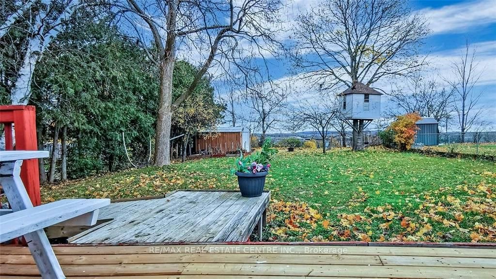 259 Simcoe Road, Bradford West Gwillimbury, ON, L3Z 1Y5