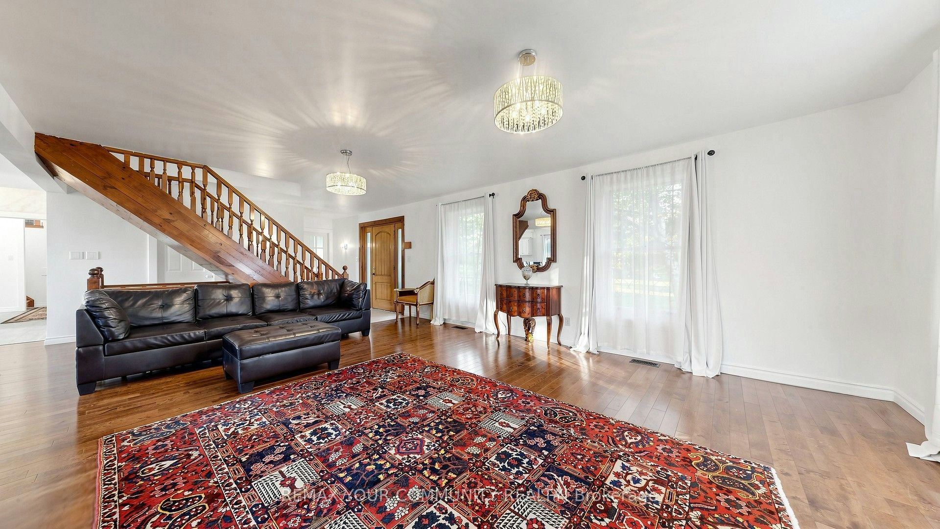 243 Ridge Road, Aurora, ON, L4G 0M3 - 7