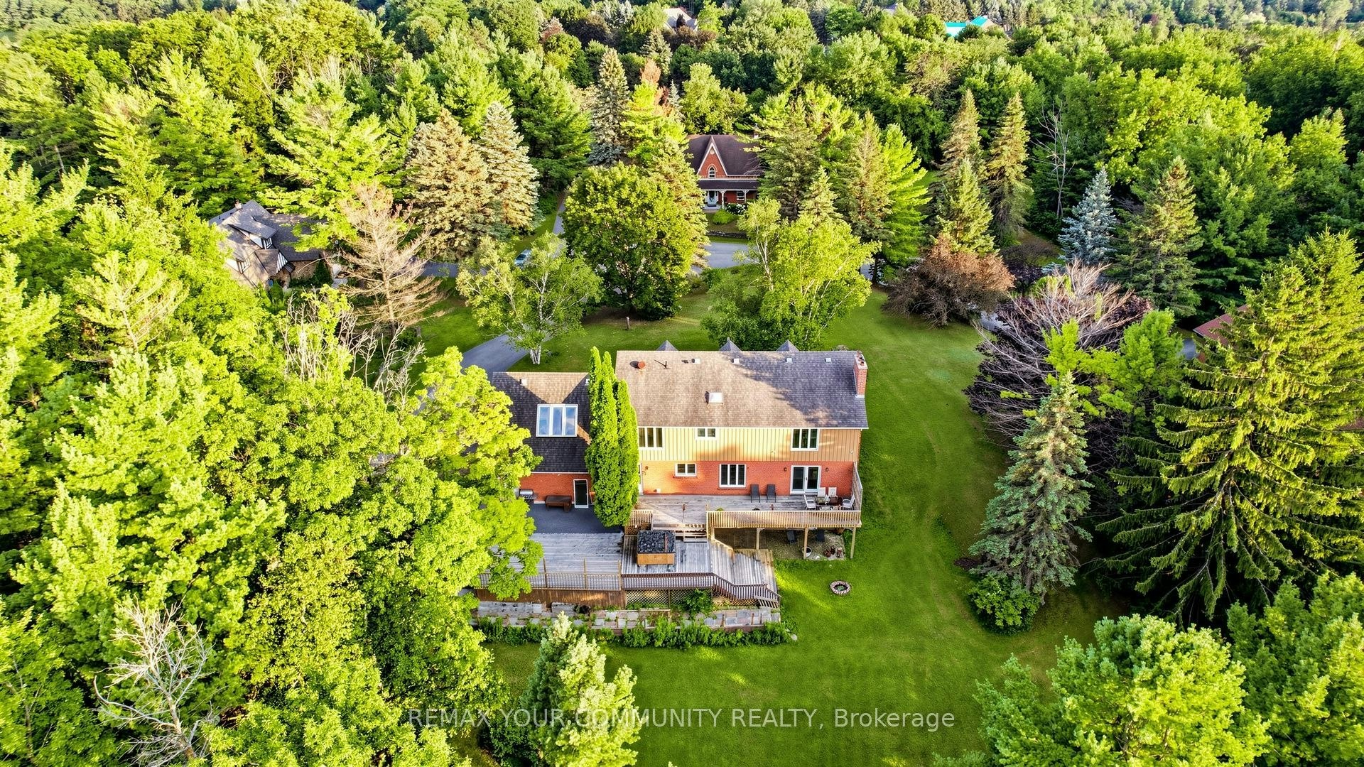 243 Ridge Road, Aurora, ON, L4G 0M3 - 3