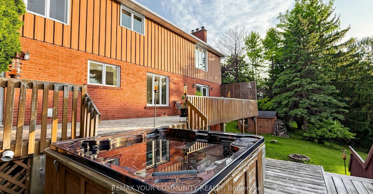 243 Ridge Road, Aurora, ON, L4G 0M3 - 48