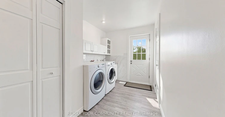 243 Ridge Road, Aurora, ON, L4G 0M3 - 39