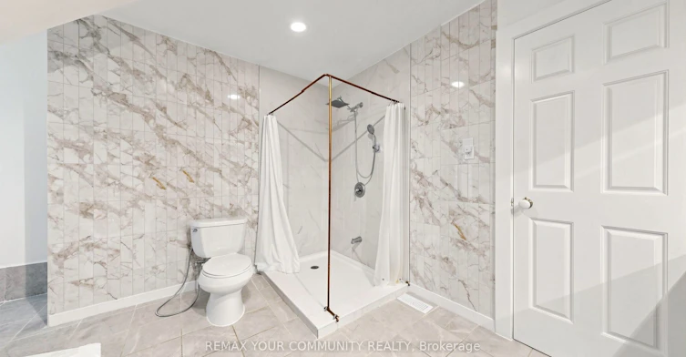 243 Ridge Road, Aurora, ON, L4G 0M3 - 35