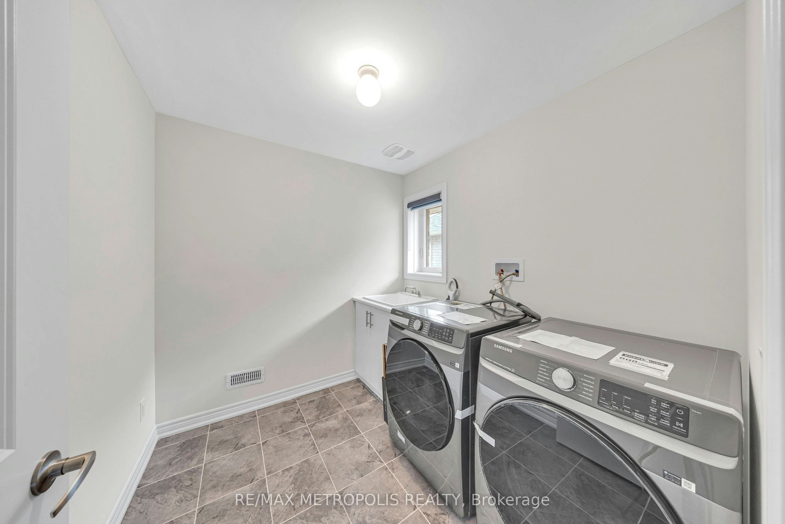 64 Big Canoe Drive, Georgina, ON, L0E 1R0 - 31