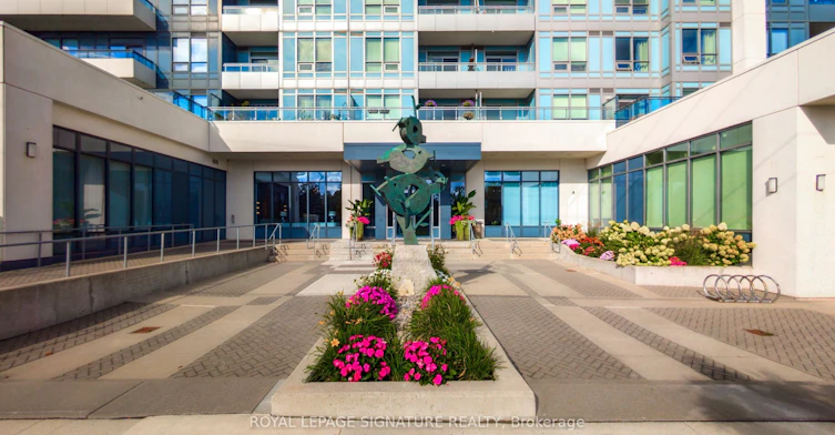 518-7900 Bathurst Street, Vaughan, ON, L4J 0J9 - 18