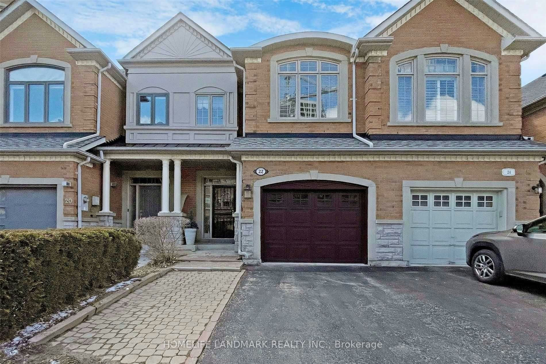 22 Kingsbridge Circle, Vaughan, ON, L4J 8N7