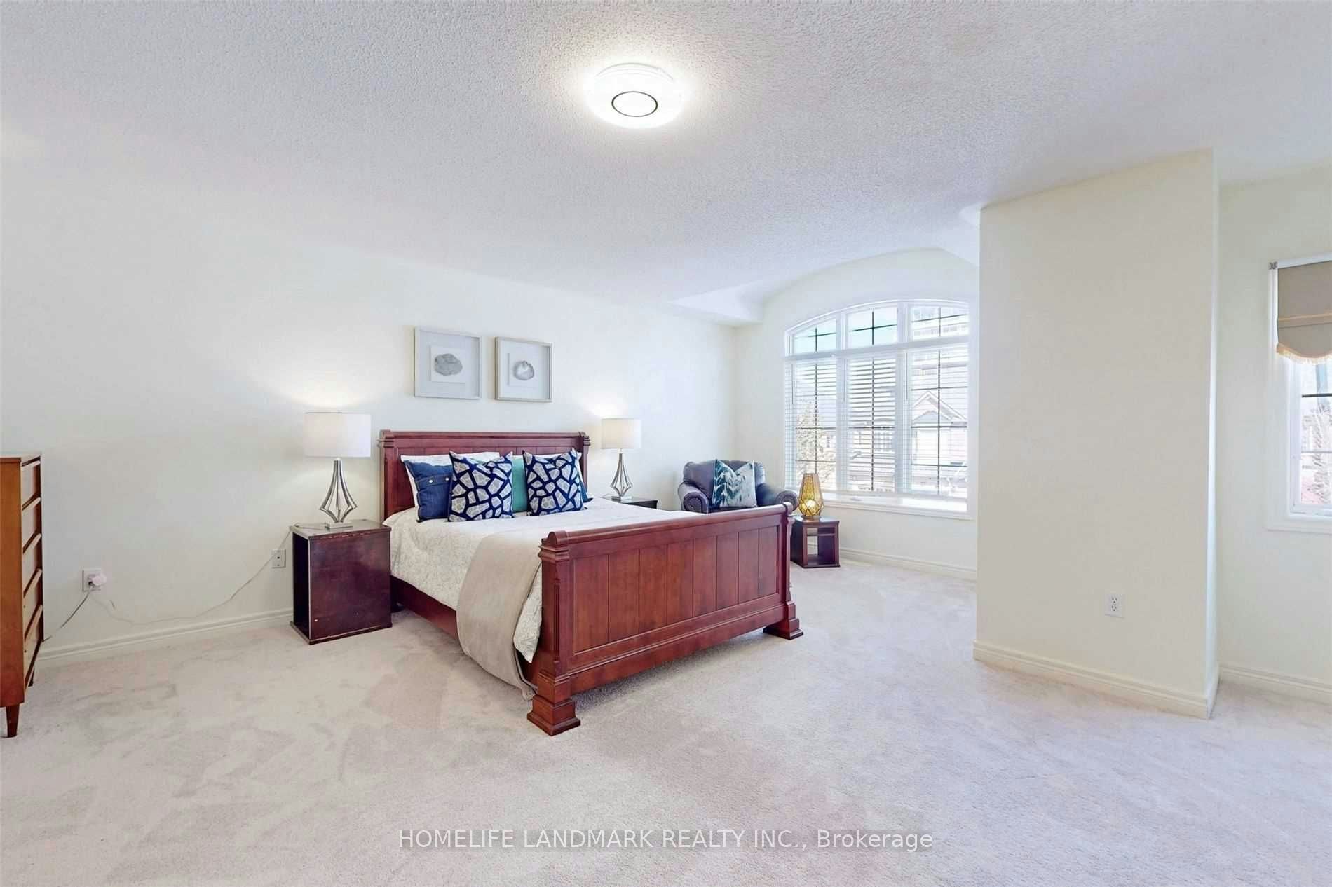 22 Kingsbridge Circle, Vaughan, ON, L4J 8N7 - 14