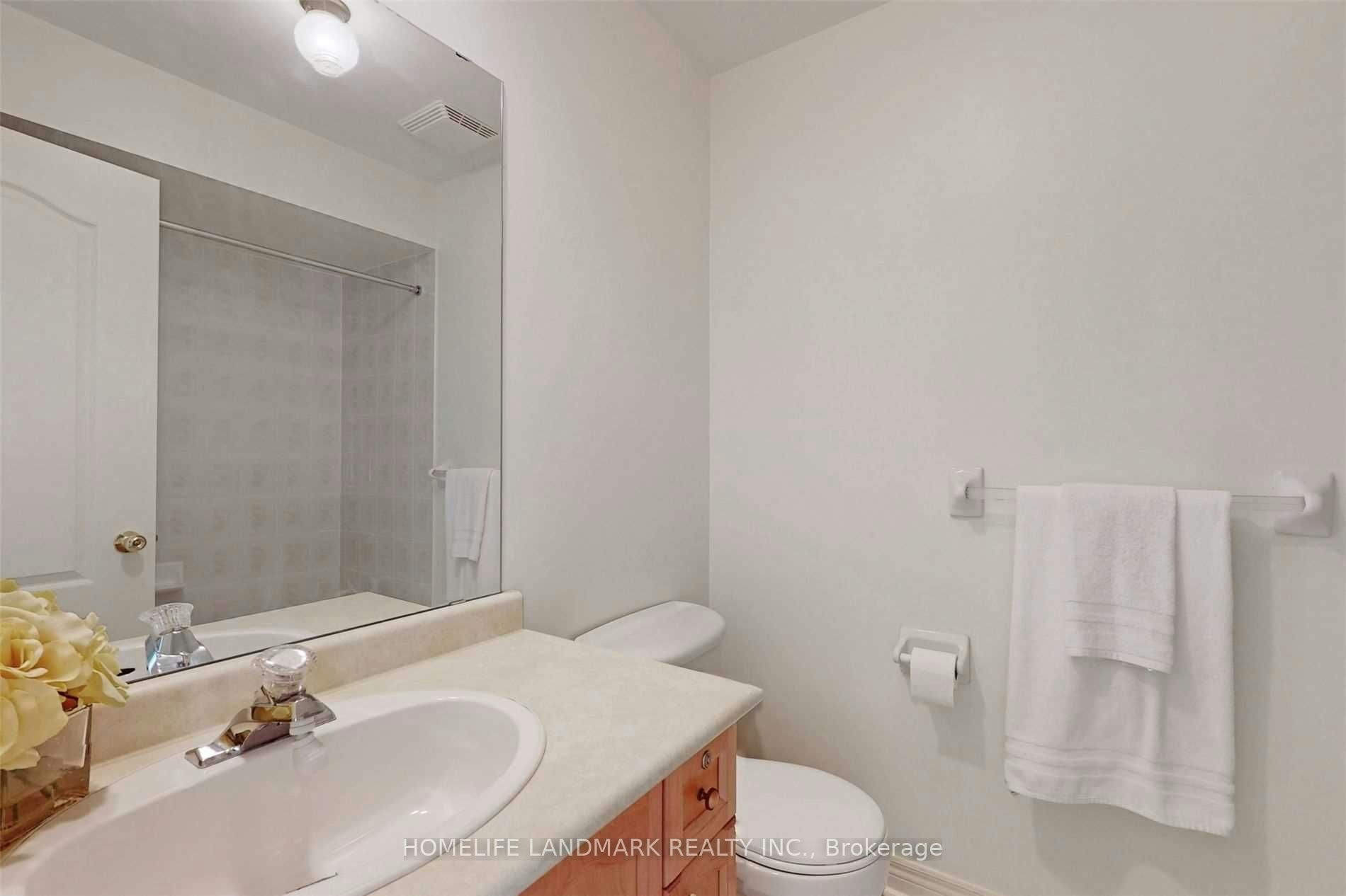 22 Kingsbridge Circle, Vaughan, ON, L4J 8N7 - 19