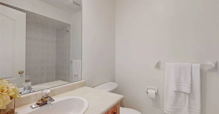 22 Kingsbridge Circle, Vaughan, ON, L4J 8N7 - 19