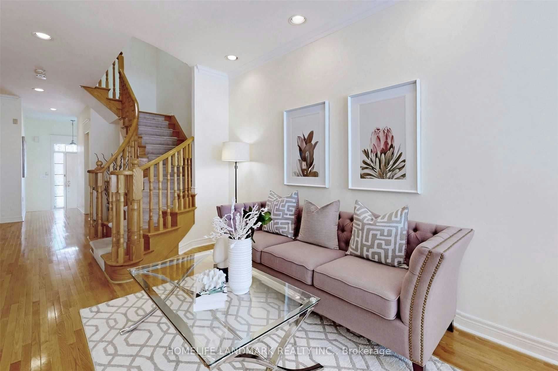 22 Kingsbridge Circle, Vaughan, ON, L4J 8N7 - 6