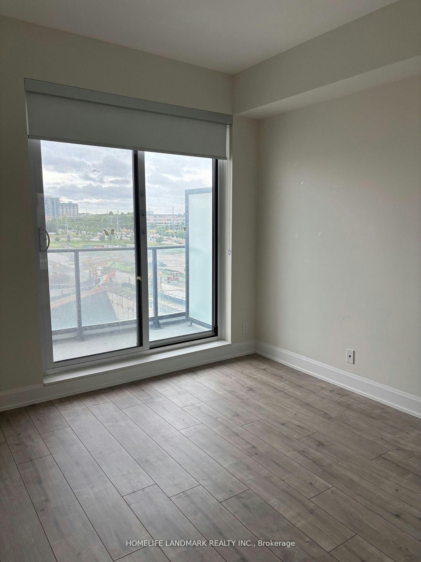 706-8 Water Walk Drive N, Markham, ON, L3R 6L4 - 7