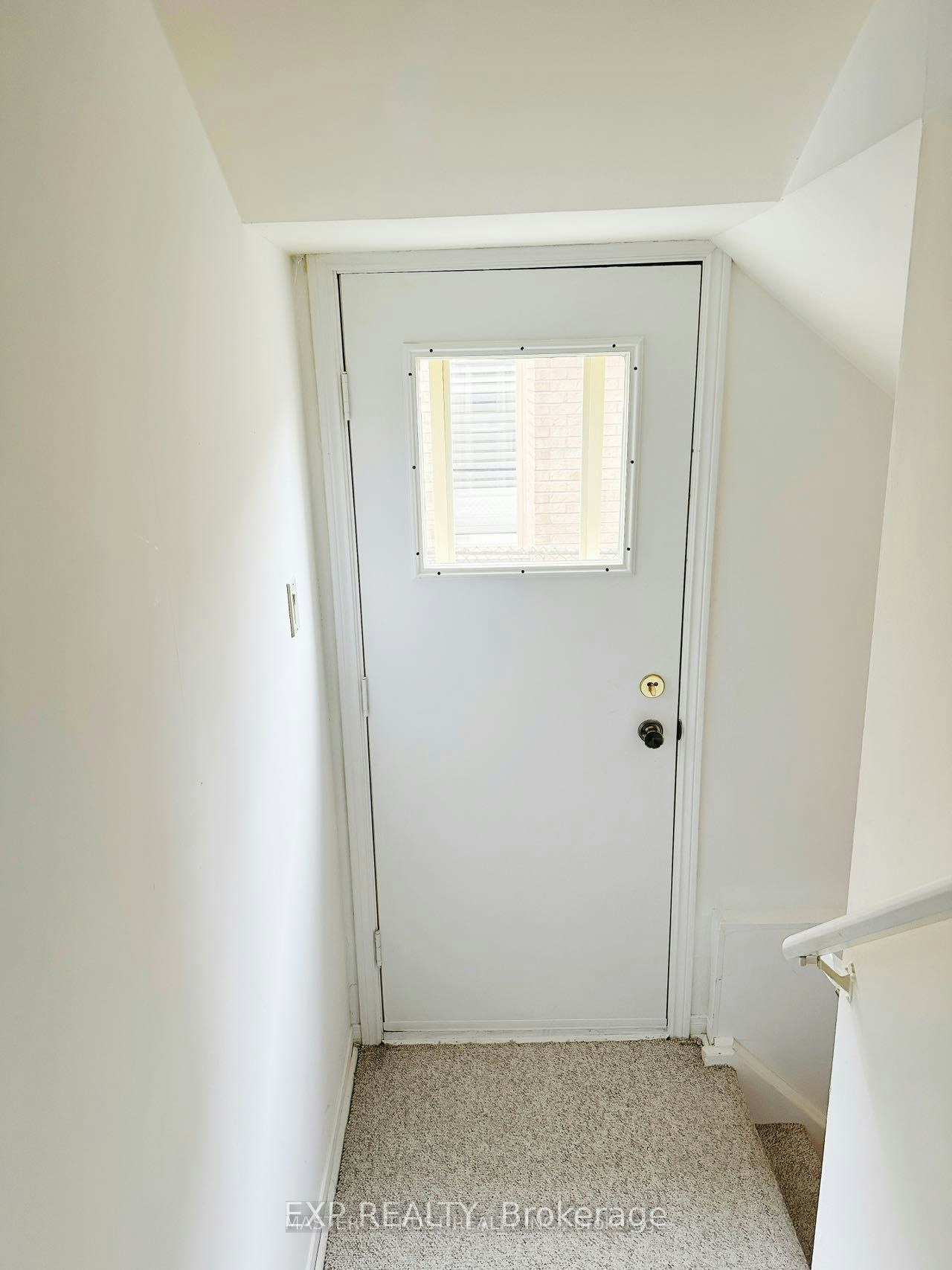 Lower-11 Marion Crescent, Markham, ON, L3P 6E8 - 2