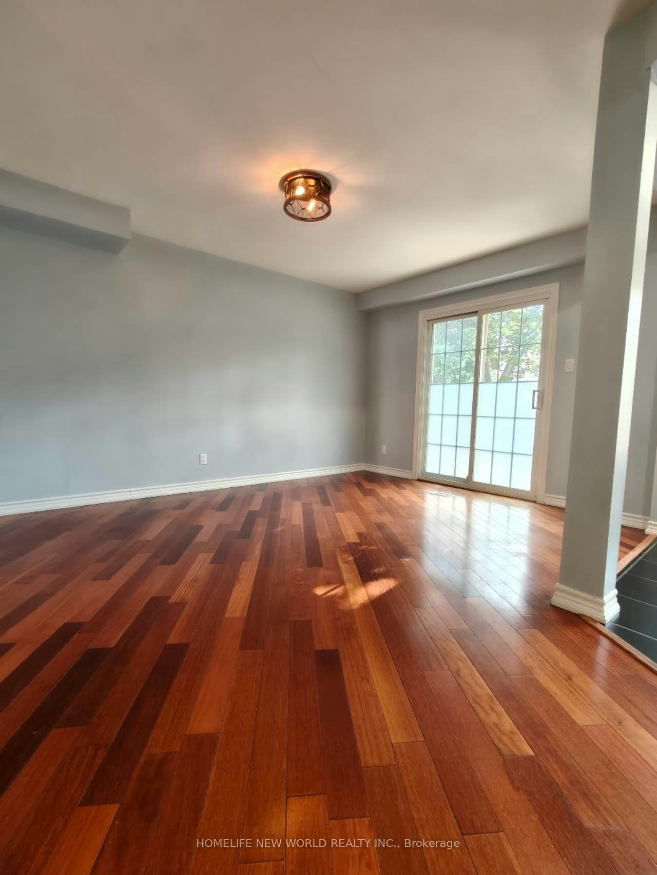 32 Moorcrest Drive, Aurora, ON, L4G 3R4 - 5