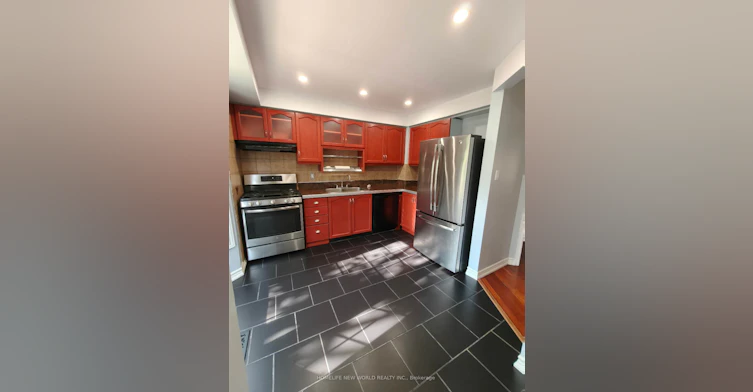 32 Moorcrest Drive, Aurora, ON, L4G 3R4 - 10