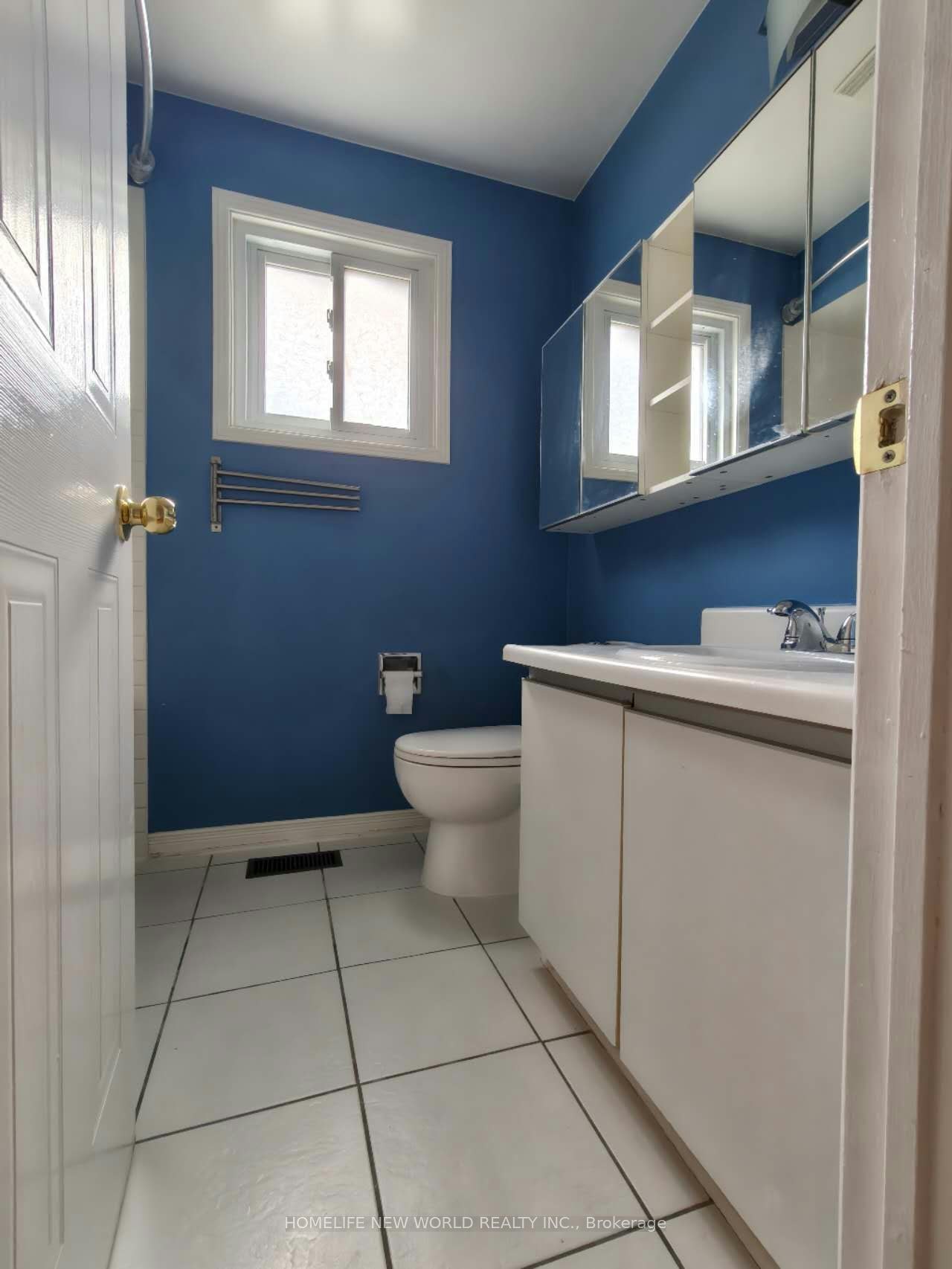 32 Moorcrest Drive, Aurora, ON, L4G 3R4 - 14