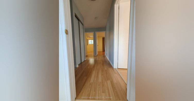 32 Moorcrest Drive, Aurora, ON, L4G 3R4 - 12