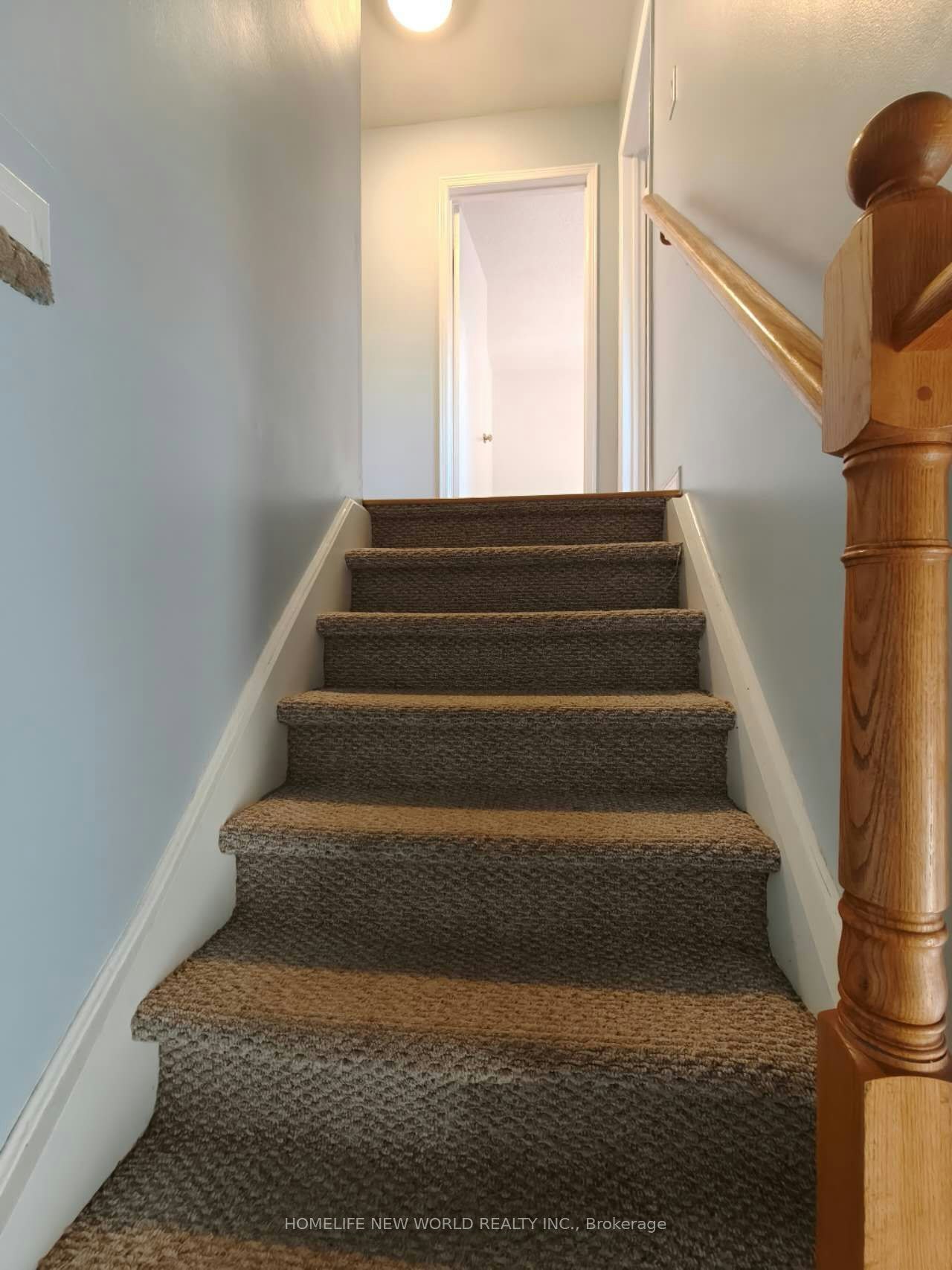 32 Moorcrest Drive, Aurora, ON, L4G 3R4 - 11