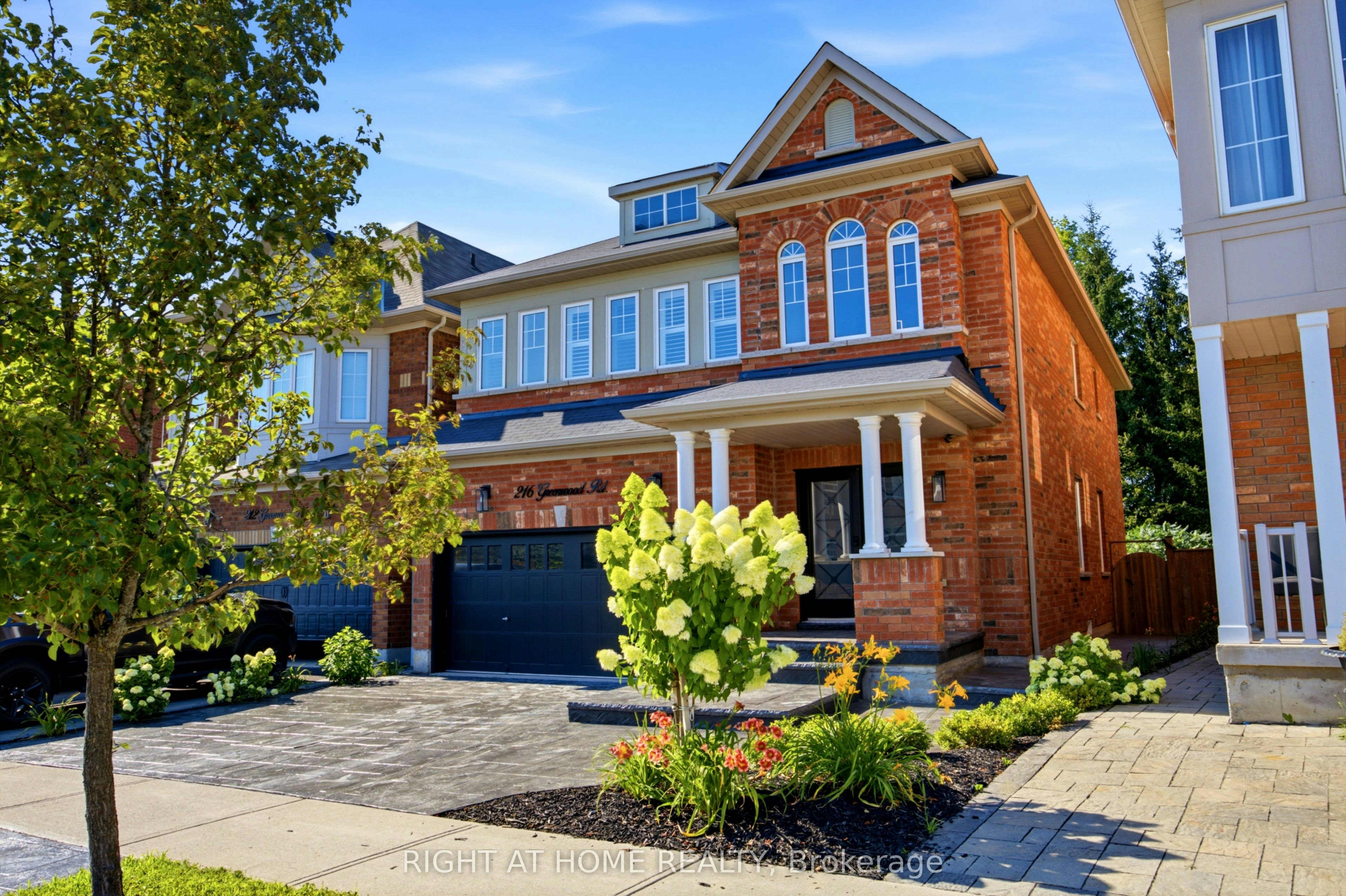 216 Greenwood Road, Whitchurch-Stouffville, ON, L4A 4N8
