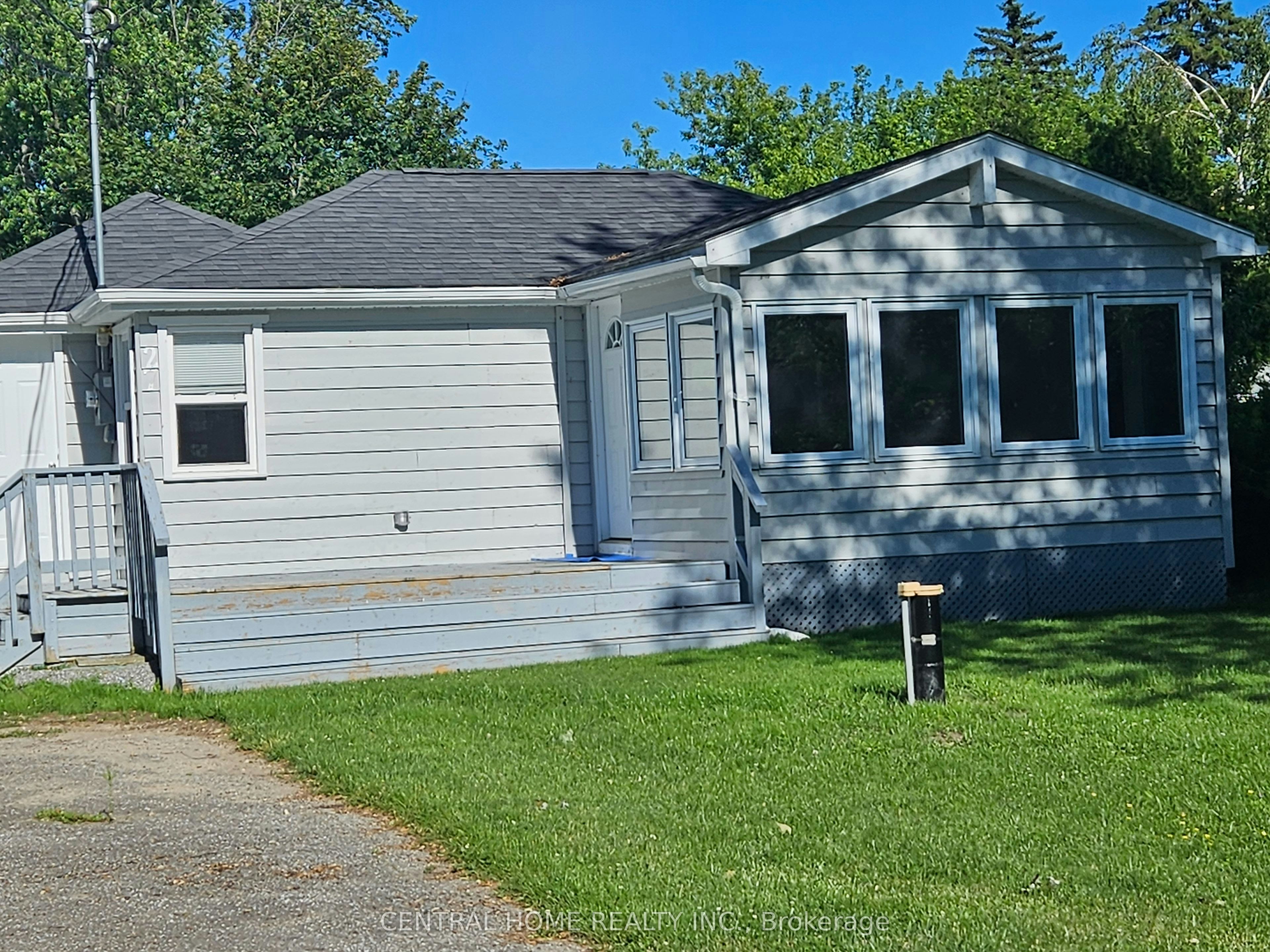 27 Blue Heron Drive, Georgina, ON, L0E 1N0