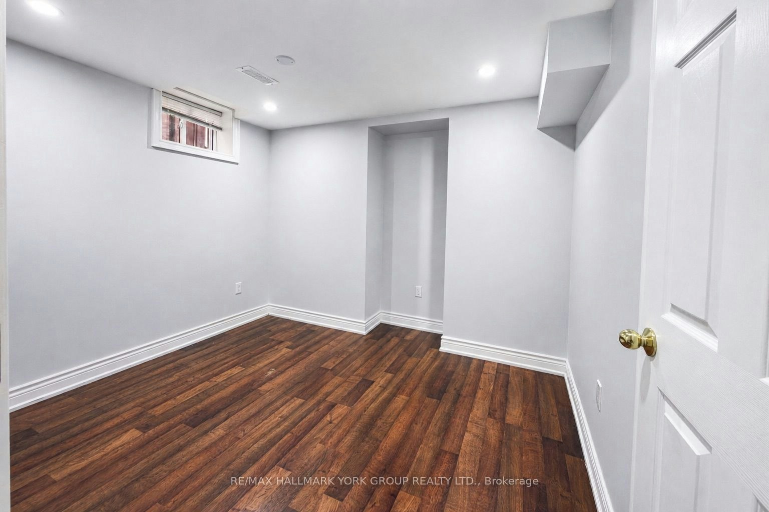 33 Deerwood Crescent, Richmond Hill, ON, L4E 3V4 - 10