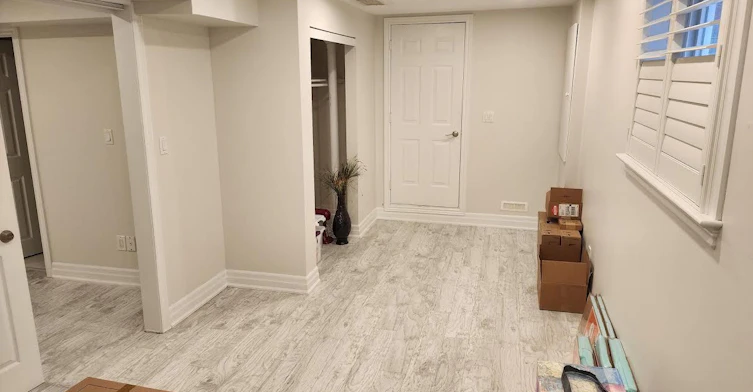 Bsmt-490 Cody Crescent, Newmarket, ON, L3Y 8W7 - 2