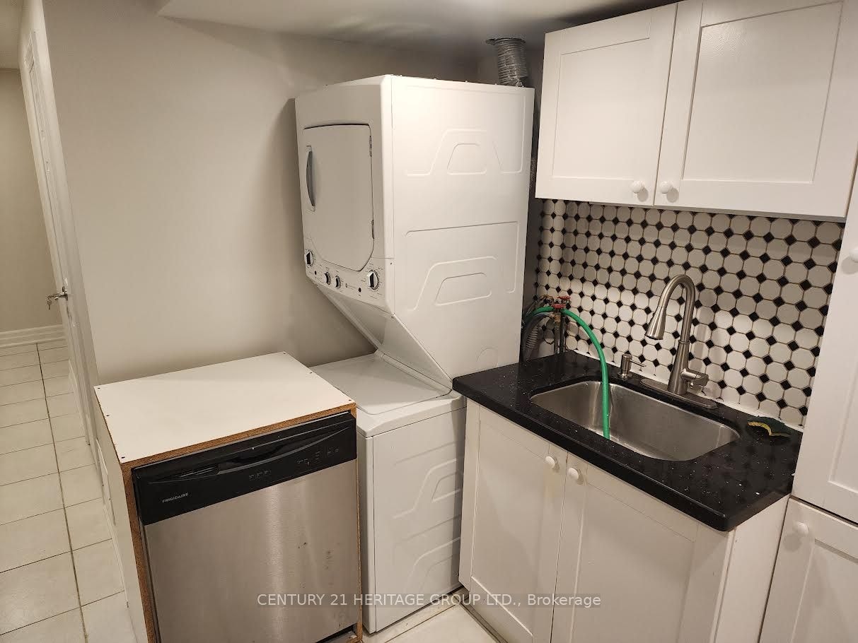Bsmt-490 Cody Crescent, Newmarket, ON, L3Y 8W7 - 5