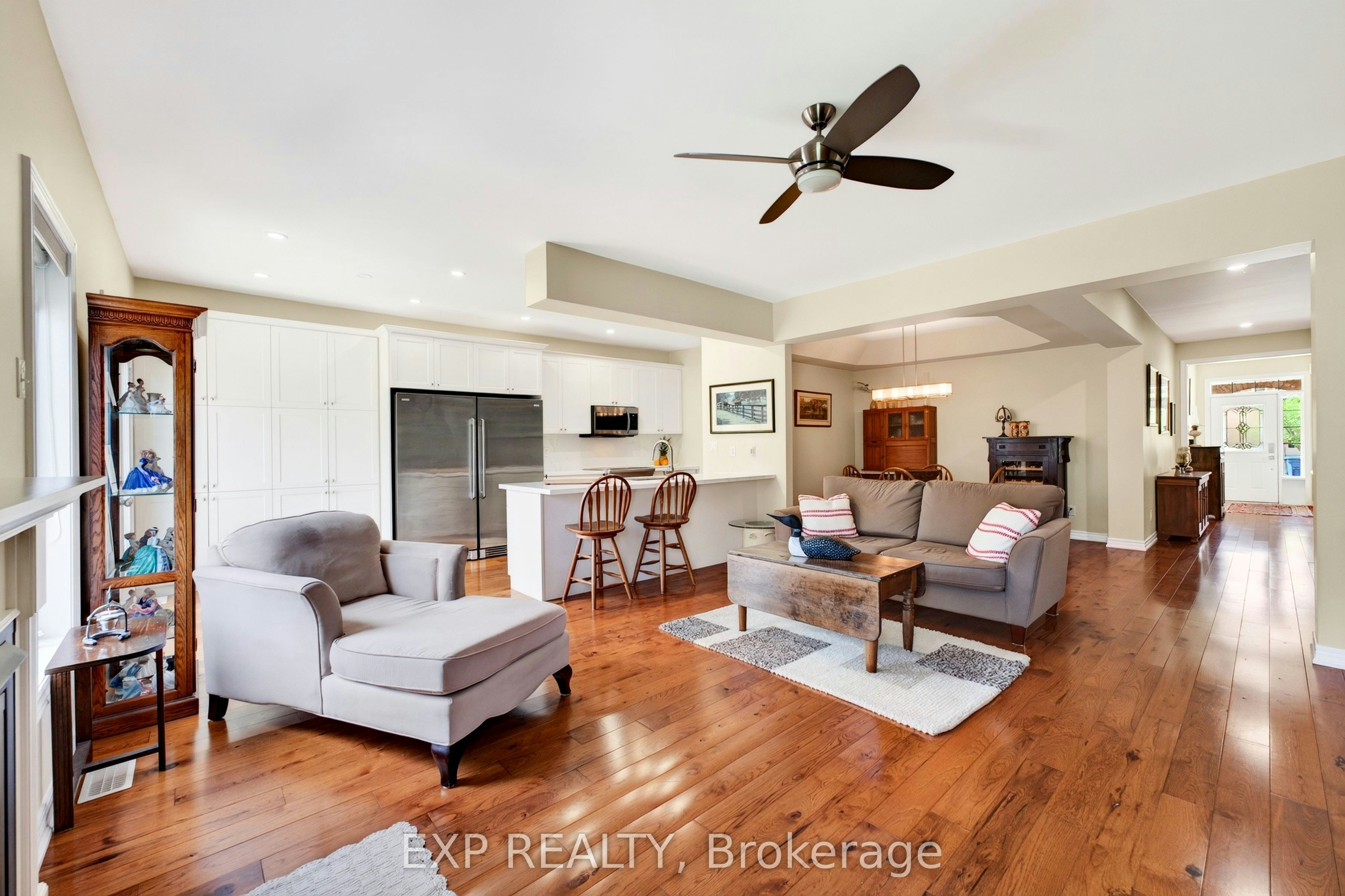17 Wyndham Circle, Georgina, ON, L0E 1R0 - 11