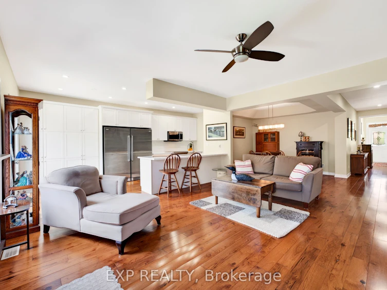 17 Wyndham Circle, Georgina, ON, L0E 1R0 - 11