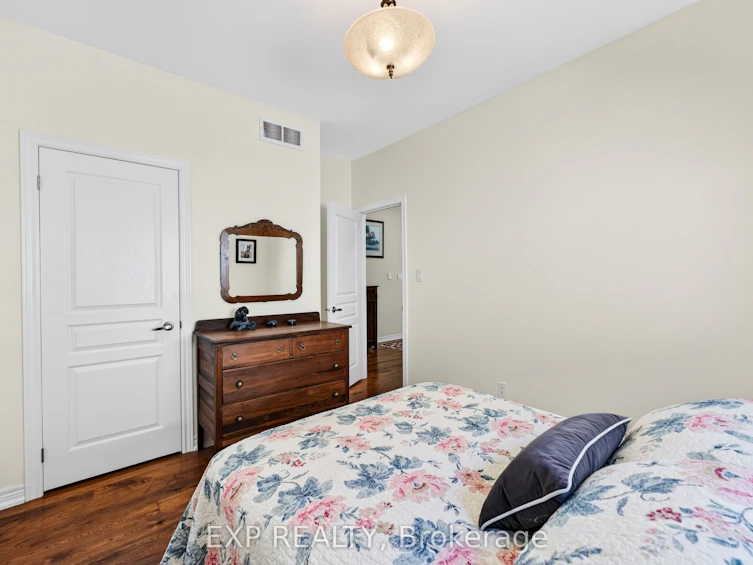 17 Wyndham Circle, Georgina, ON, L0E 1R0 - 25