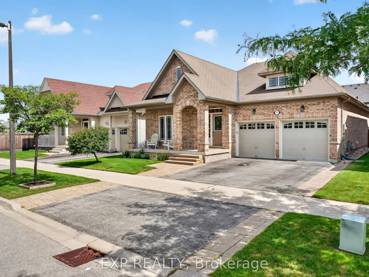 17 Wyndham Circle, Georgina, ON, L0E 1R0 - 3