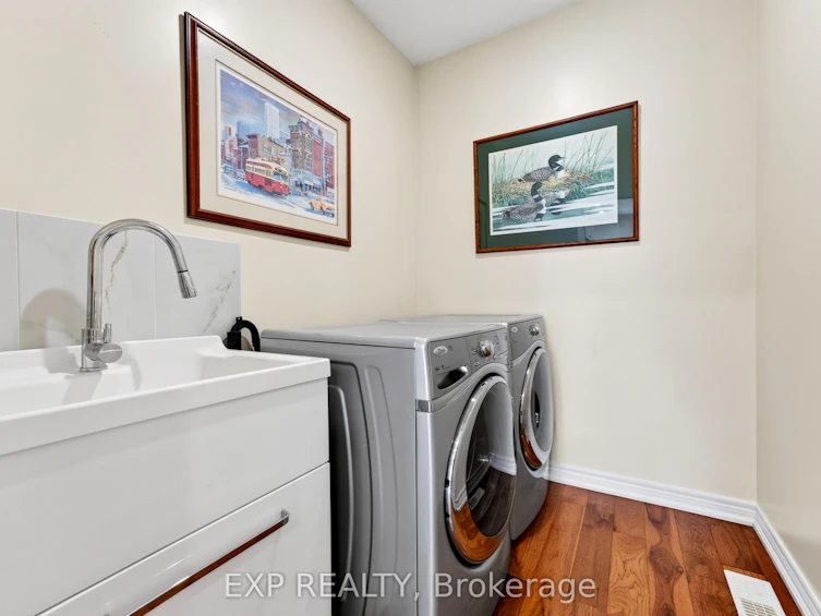 17 Wyndham Circle, Georgina, ON, L0E 1R0 - 29