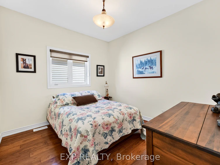 17 Wyndham Circle, Georgina, ON, L0E 1R0 - 24