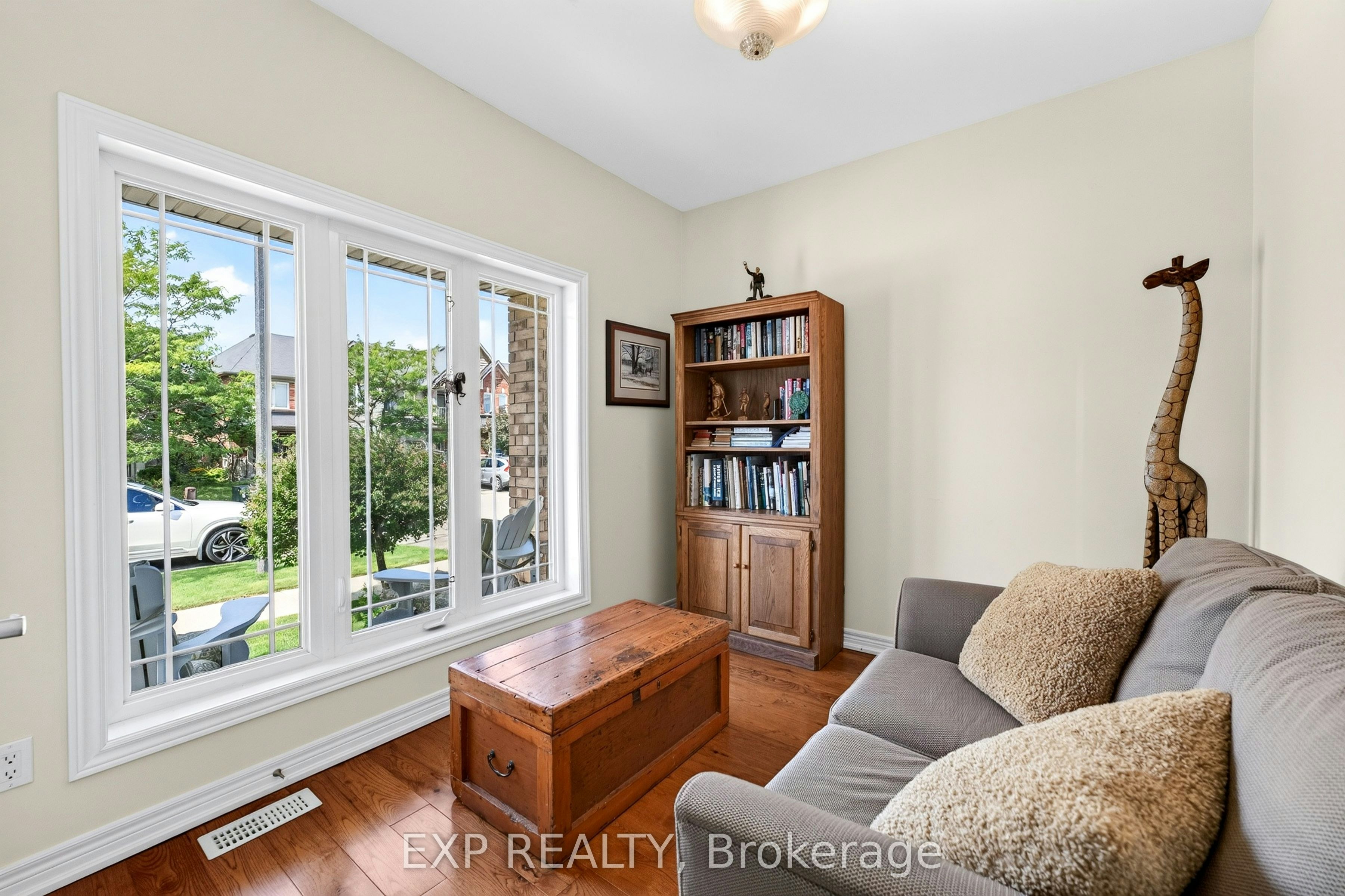 17 Wyndham Circle, Georgina, ON, L0E 1R0 - 26